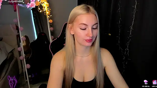 Kimmy powell online show from March 30, 2026, 2:45 am