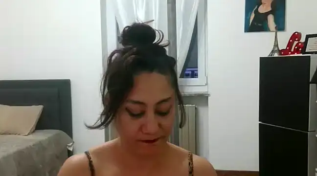 Snapshot of danasantoreal chatting on December 10, 2024, 3:55 pm danasantoreal online show from December 10, 2024, 3:55 pm