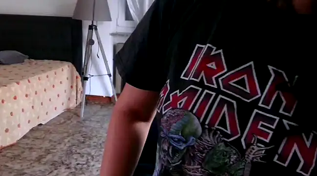 Snapshot of danasantoreal chatting on January 8, 2025, 8:27 am danasantoreal online show from January 8, 2025, 8:27 am