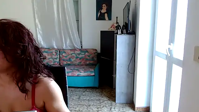 Snapshot of danasantoreal chatting on March 28, 2026, 8:47 am danasantoreal online show from March 28, 2026, 8:47 am