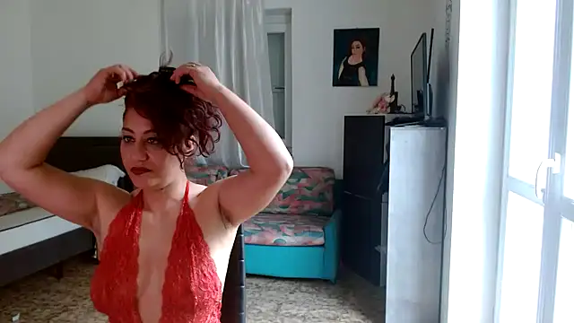 Snapshot of danasantoreal chatting on April 11, 2026, 7:56 am danasantoreal online show from April 11, 2026, 7:56 am