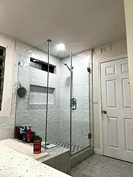 El Gizmo online show from November 9, 2025, 12:25 pm