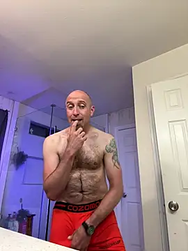 Snapshot of El_Gizmo chatting on April 4, 2026, 4:11 am El Gizmo online show from April 4, 2026, 4:11 am