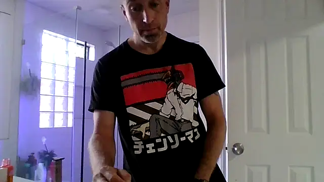 Snapshot of El_Gizmo chatting on April 13, 2026, 6:13 pm El Gizmo online show from April 13, 2026, 6:13 pm