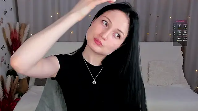 Snapshot of LisaMooore chatting on January 2, 2025, 12:34 am LisaMooore online show from January 2, 2025, 12:34 am