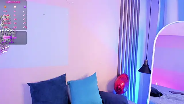 charloottee 1 online show from February 27, 2025, 1:49 pm