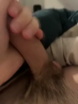 Snapshot of Hatah_ chatting on December 18, 2025, 7:14 am Hatah online show from December 18, 2025, 7:14 am