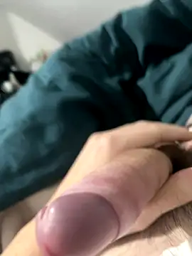 Snapshot of Hatah_ chatting on January 7, 2026, 11:01 am Hatah online show from January 7, 2026, 11:01 am