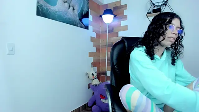 Snapshot of Angel_Dust18 chatting on January 9, 2025, 11:24 pm Angel Dust18 online show from January 9, 2025, 11:24 pm
