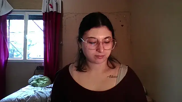 imsohornydacom online show from April 20, 2026, 4:21 pm