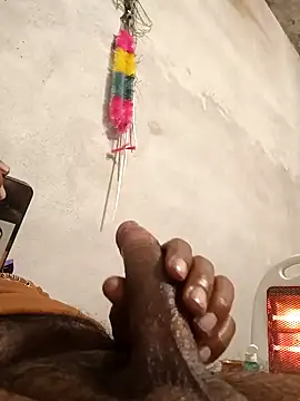 BLACK DiCK DADDY 32 online show from December 20, 2024, 6:24 pm