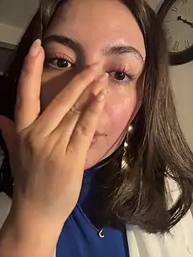 sukhakunis1 online show from March 8, 2026, 9:24 am