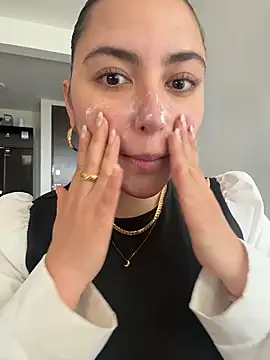 sukhakunis1 online show from March 12, 2026, 4:46 pm