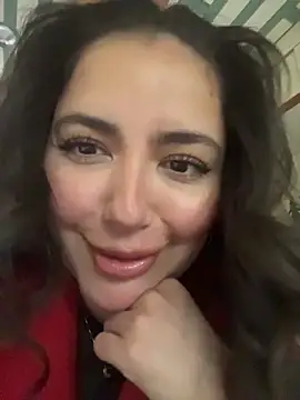 sukhakunis1 online show from April 18, 2026, 11:47 am