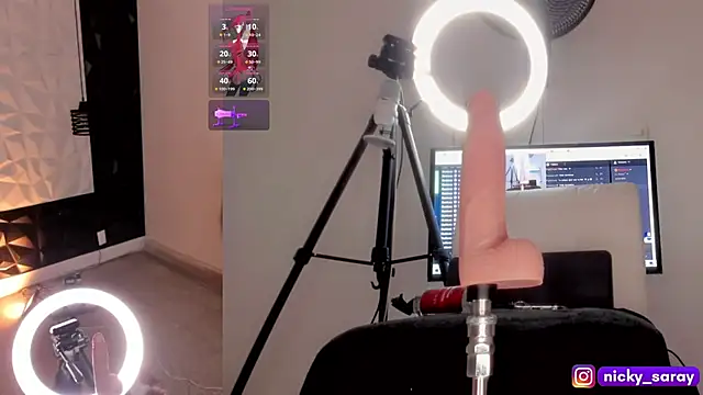 nickky   online show from January 12, 2025, 4:31 am