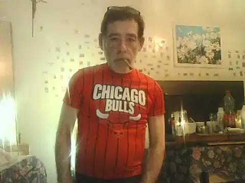 Snapshot of DaddyQuimHot chatting on February 15, 2025, 2:37 am DaddyQuimHot online show from February 15, 2025, 2:37 am