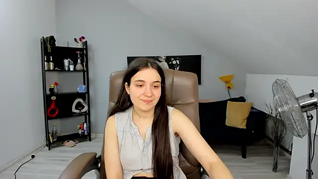 MelissaWiliam online show from December 17, 2024, 6:42 pm