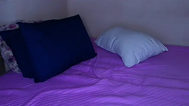 Snapshot of baphomet_from_ice chatting on September 9, 2025, 10:09 pm baphomet from ice online show from September 9, 2025, 10:09 pm