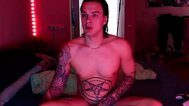 Snapshot of baphomet_from_ice chatting on March 24, 2026, 6:29 am baphomet from ice online show from March 24, 2026, 6:29 am