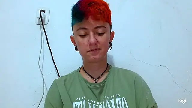 Snapshot of tomboyblue chatting on February 8, 2025, 7:16 pm tomboyblue online show from February 8, 2025, 7:16 pm