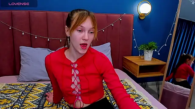 VanillaKelly online show from January 24, 2025, 8:13 am