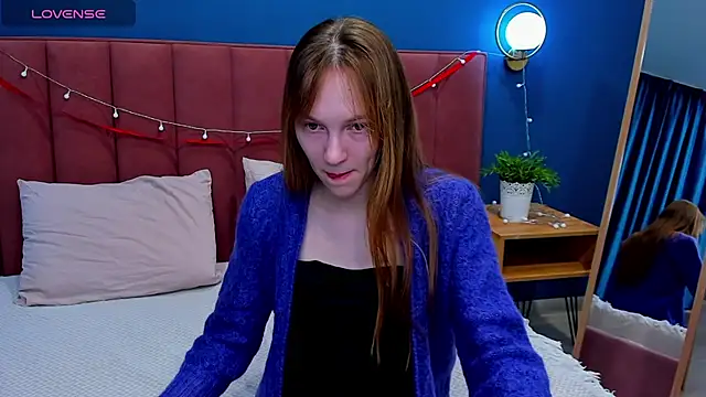 VanillaKelly online show from February 11, 2025, 12:38 am