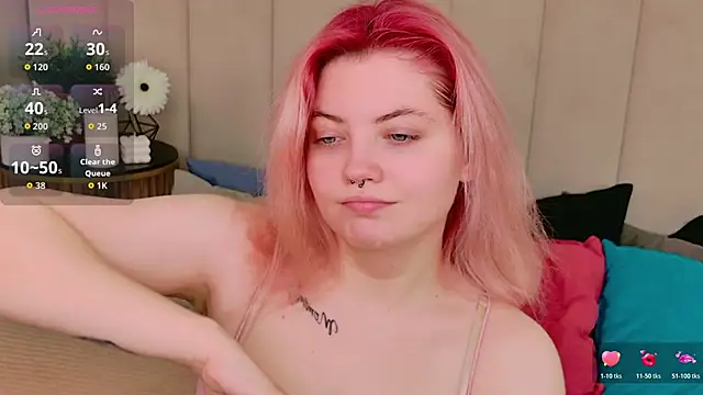 Lisa Adam online show from November 18, 2025, 5:28 pm