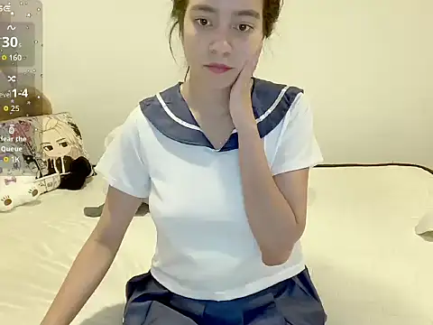 Snapshot of Oxxme__ chatting on October 7, 2025, 1:47 am Oxxme   online show from October 7, 2025, 1:47 am