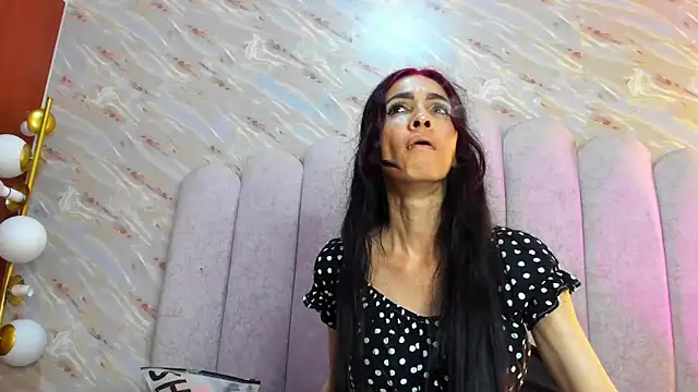 kathy-steven online show from April 18, 2026, 12:58 am