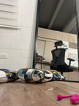 Eva Gonzalez online show from February 25, 2025, 2:03 am