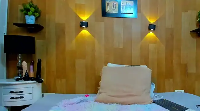 Snapshot of marianaa90 chatting on December 20, 2024, 11:26 pm marianaa90 online show from December 20, 2024, 11:26 pm
