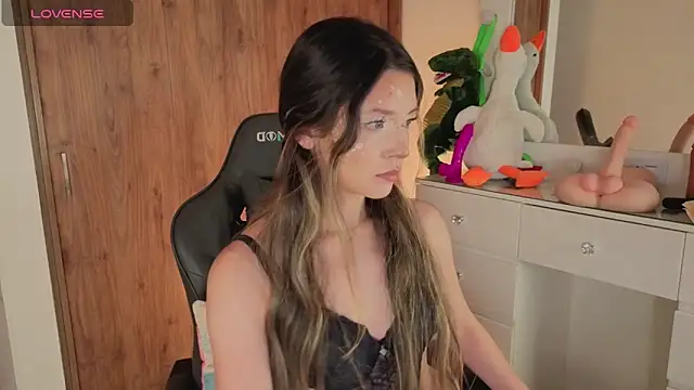 Snapshot of jessy__01 chatting on October 28, 2025, 1:53 am jessy 01 online show from October 28, 2025, 1:53 am