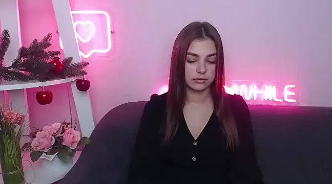 Snapshot of MilanaAngelAs chatting on January 5, 2025, 10:43 am MilanaAngelAs online show from January 5, 2025, 10:43 am