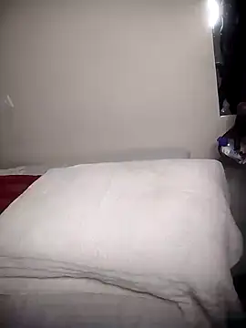 Snapshot of KikiLovesD chatting on February 4, 2025, 4:18 pm KikiLovesD online show from February 4, 2025, 4:18 pm