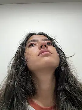 ViolettaSummer online show from February 1, 2026, 12:48 pm