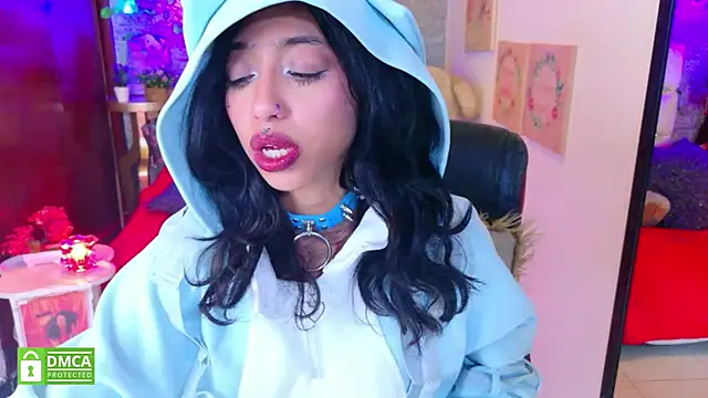 REDHOTTER  online show from January 12, 2026, 8:03 pm