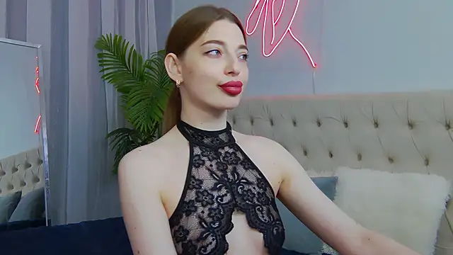 NicoleRosss online show from May 30, 2026, 1:41 pm