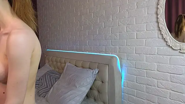 Snapshot of sofia__home chatting on March 6, 2025, 8:59 pm sofia home online show from March 6, 2025, 8:59 pm