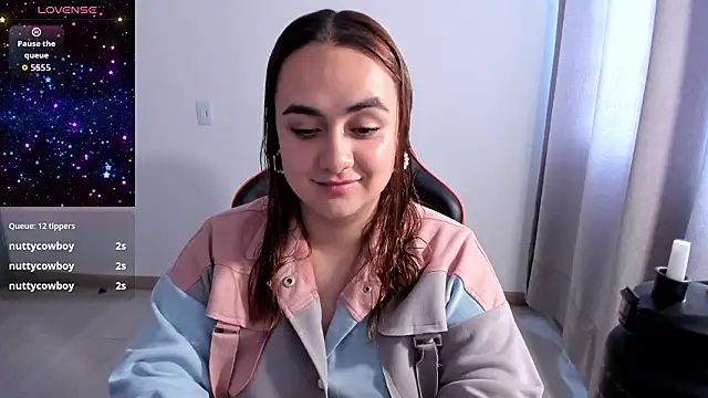 maryluna95 online show from March 9, 2026, 5:50 pm