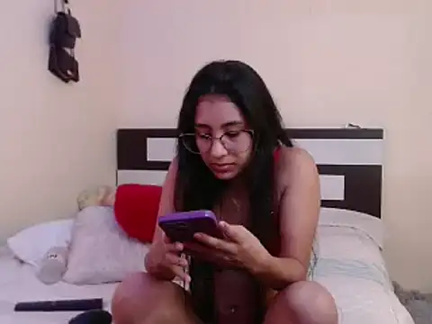 chika hellar online show from January 30, 2025, 1:44 am