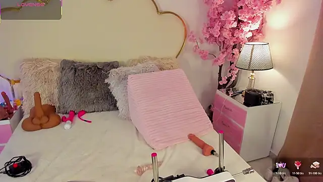 CahitlinBell online show from February 12, 2026, 7:36 am