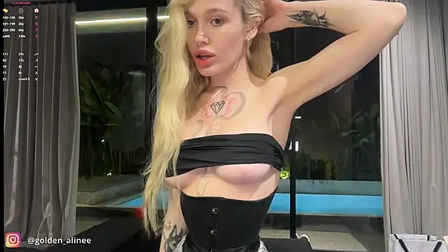 Golden Aline online show from November 5, 2025, 2:17 pm