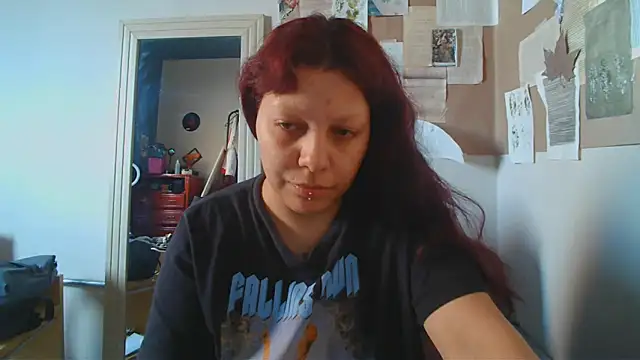 Snapshot of bbyedarling chatting on September 20, 2025, 4:30 pm bbyedarling online show from September 20, 2025, 4:30 pm