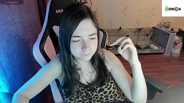 Crazy forest fairy online show from October 9, 2025, 9:35 pm