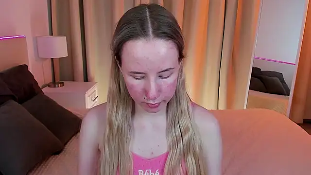 Cassie Kelman online show from February 28, 2025, 3:15 am