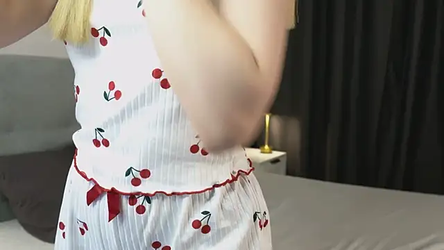 Cassie Kelman online show from April 11, 2026, 9:19 pm