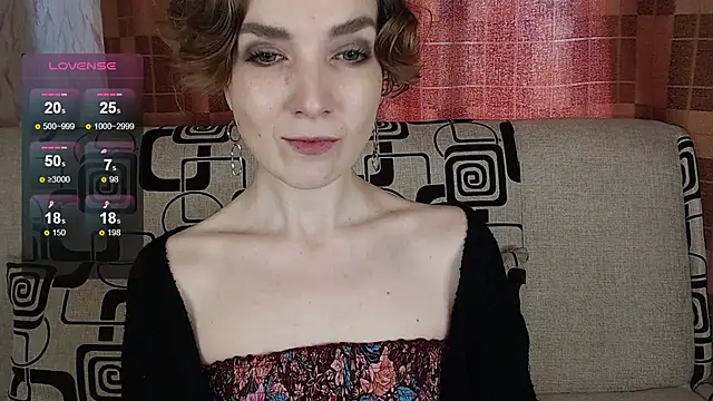 TinaWince online show from April 19, 2026, 5:07 am