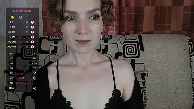TinaWince online show from June 7, 2026, 5:00 am