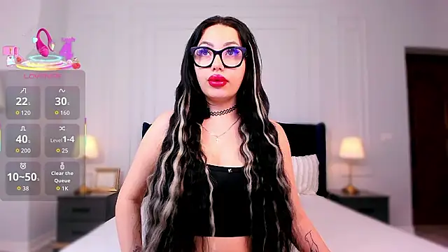 Snapshot of LisaRaee chatting on February 11, 2026, 5:23 am LisaRaee online show from February 11, 2026, 5:23 am