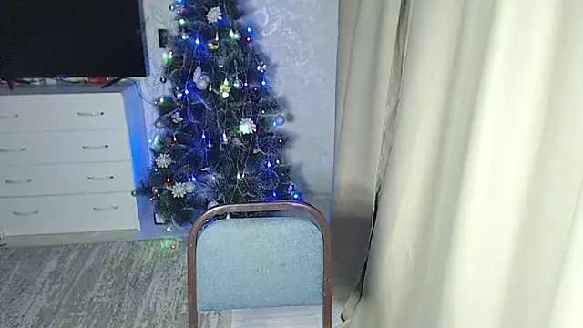 Snapshot of MelissaXKinky chatting on December 21, 2024, 2:15 pm MelissaXKinky online show from December 21, 2024, 2:15 pm